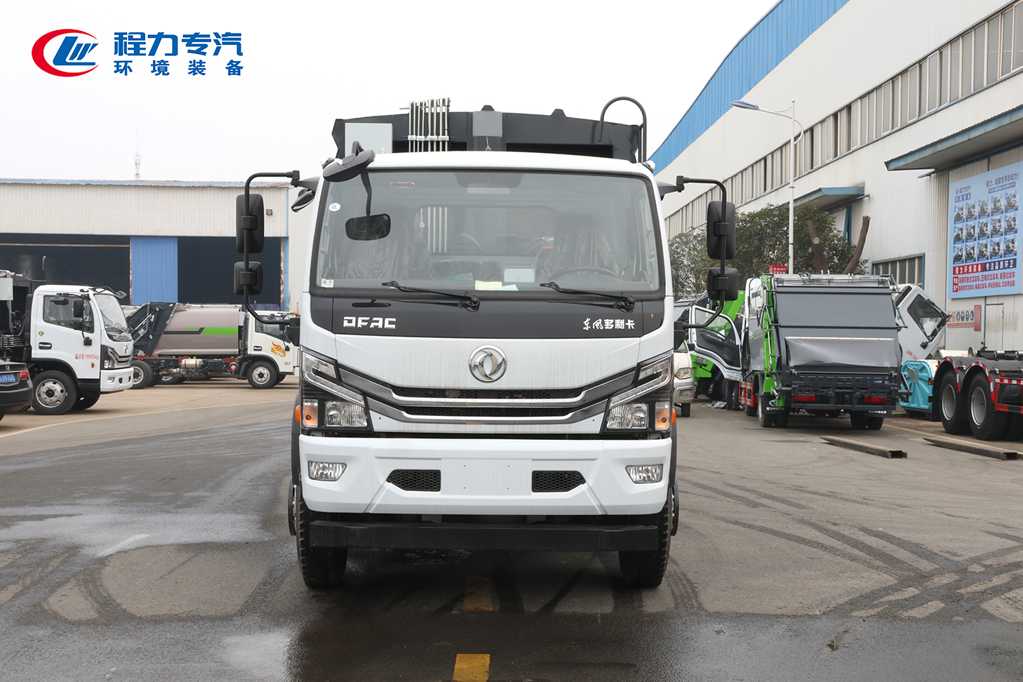 12方東風(fēng)多利卡D7壓縮垃圾車